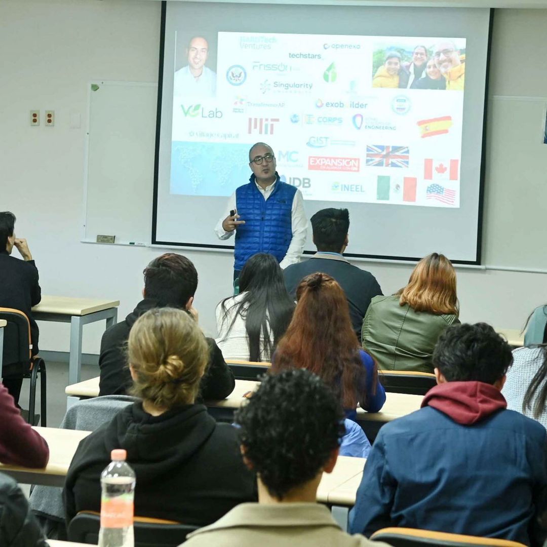 Sheinbaum Ofrece Lugares en la Universidad Rosario Castellanos. Foto: Cuartoscuro